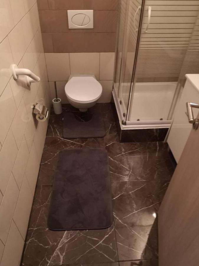 Apartman Zdenka Savar Екстериор снимка